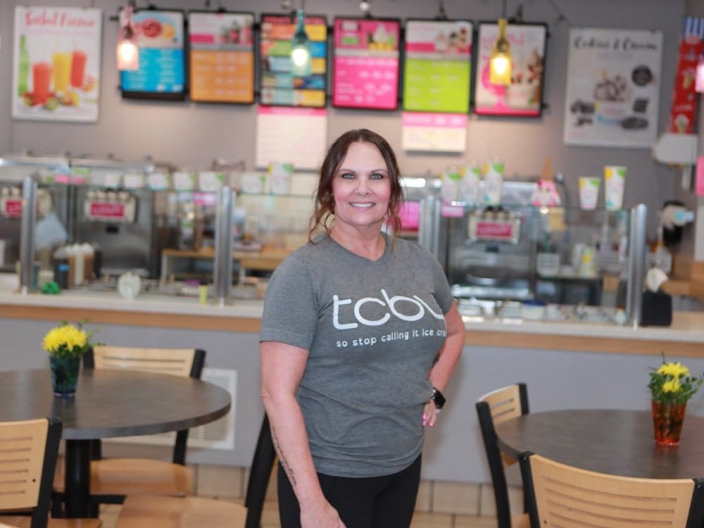 TCBY Franchisee in store